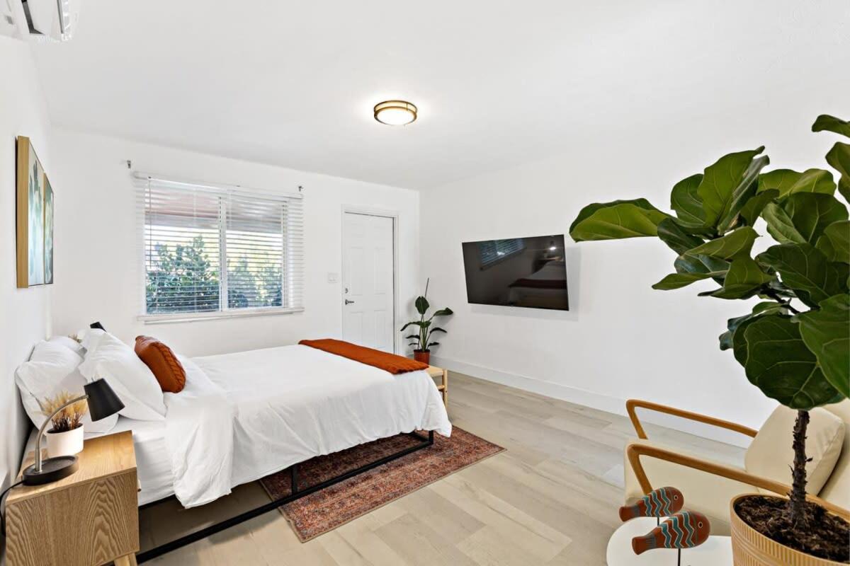 Lovely Rental Unit With Free Parking On Premises Fort Lauderdale Buitenkant foto